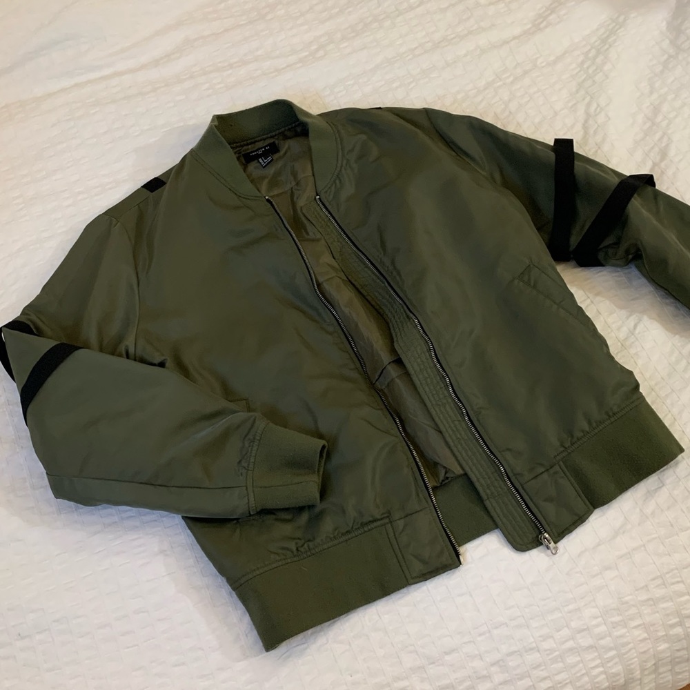 F21 Army Green Bomber Jacket